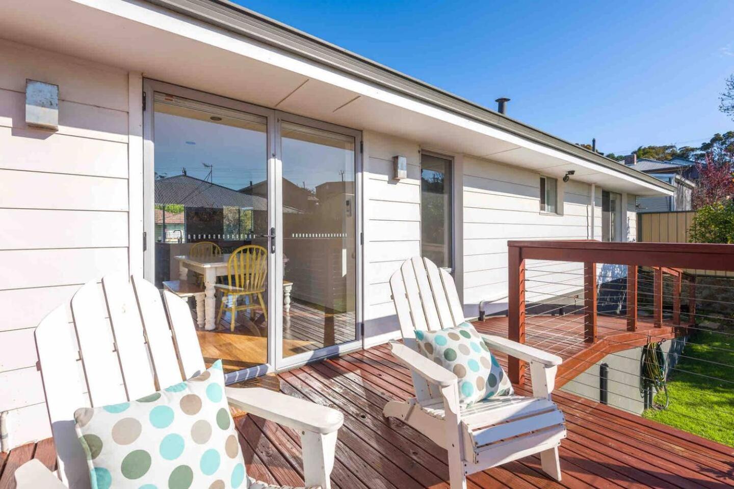 Lucys Place By Swan Management * Albany