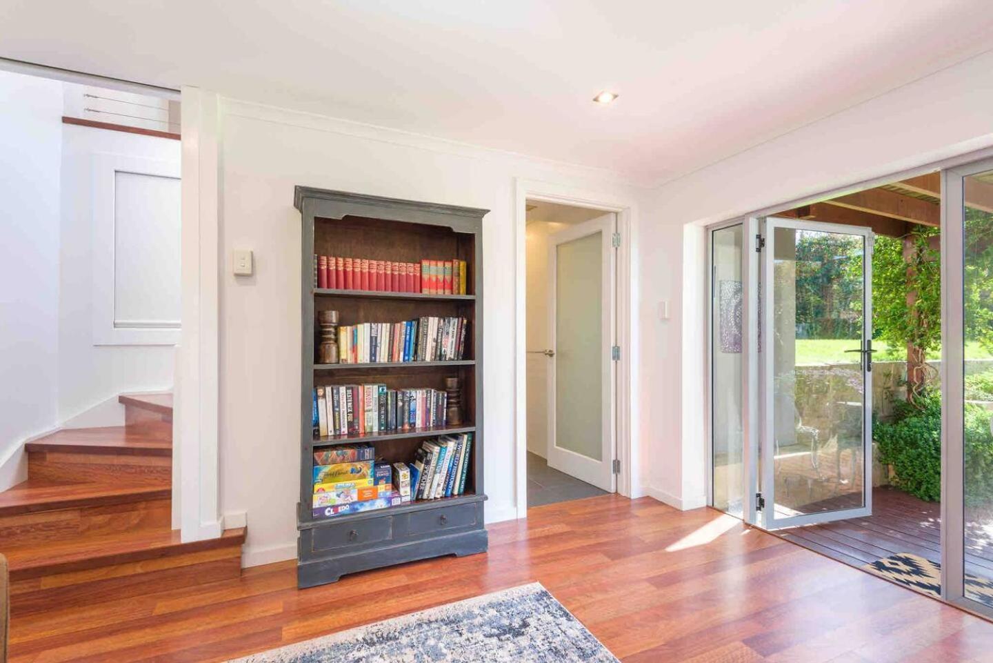 Lucys Place By Swan Management Holiday home *
