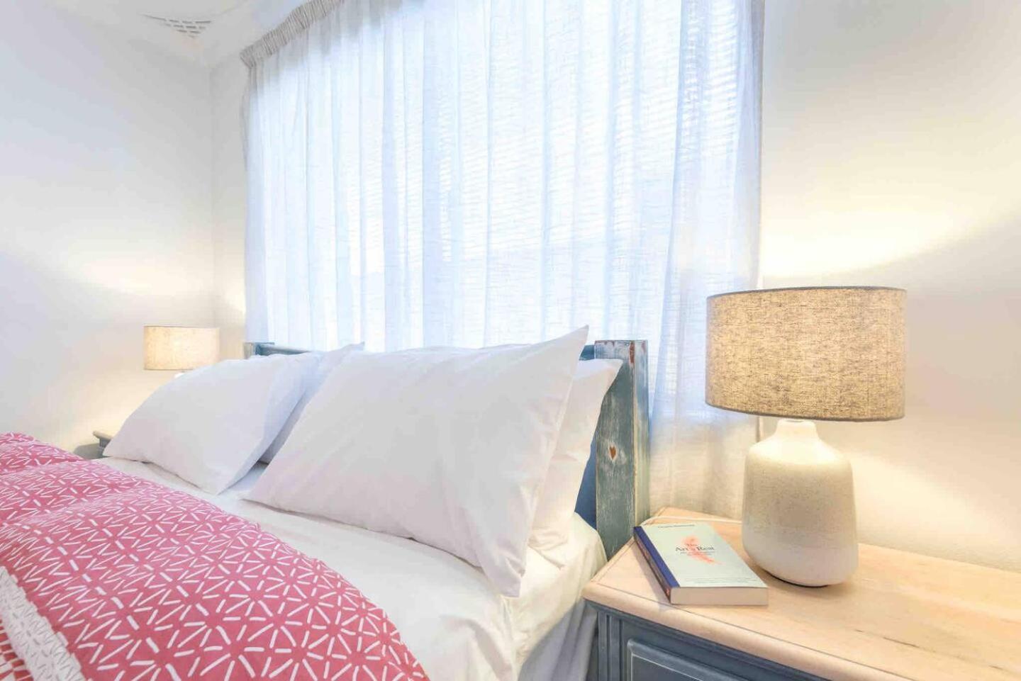 Lucys Place By Swan Management *